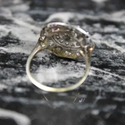 Bague Cible Art Déco or blanc et diamants