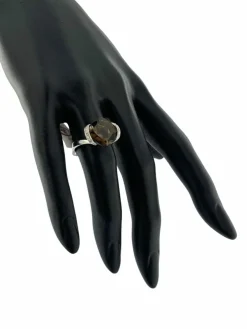 Bague cocktail en or blanc, diamants et quartz fumé 7.50ct certificat IGI