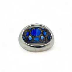 Bague cocktail en or blanc et saphirs