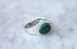 Bague Cocktail Gucci, malachite et diamants sur or blanc