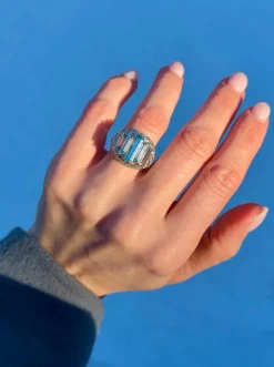 Bague cocktail or blanc et aigue-marines
