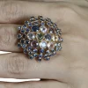 Bague cocktail Or jaune Saphirs de couleur 100cts