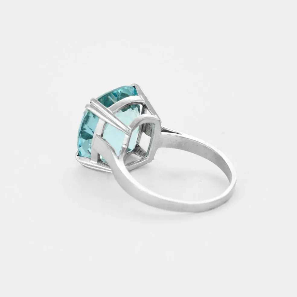Bague cocktail platine et aigue-marine