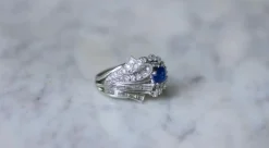Bague Cocktail Saphir de Ceylan et Diamants
