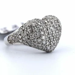 Bague coeur en diamant