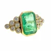 BAGUE CONTEMPORAINE DU XXE SIÈCLE en OR 18 carats avec ÉMERAUDE CENTRALE et DIAMANTS - avec certificat de laboratoire