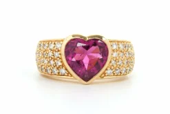 Bague contemporaine en or jaune 18 carats sertie d'une tourmaline et de diamants "taille" brillant (+-1.4ct)