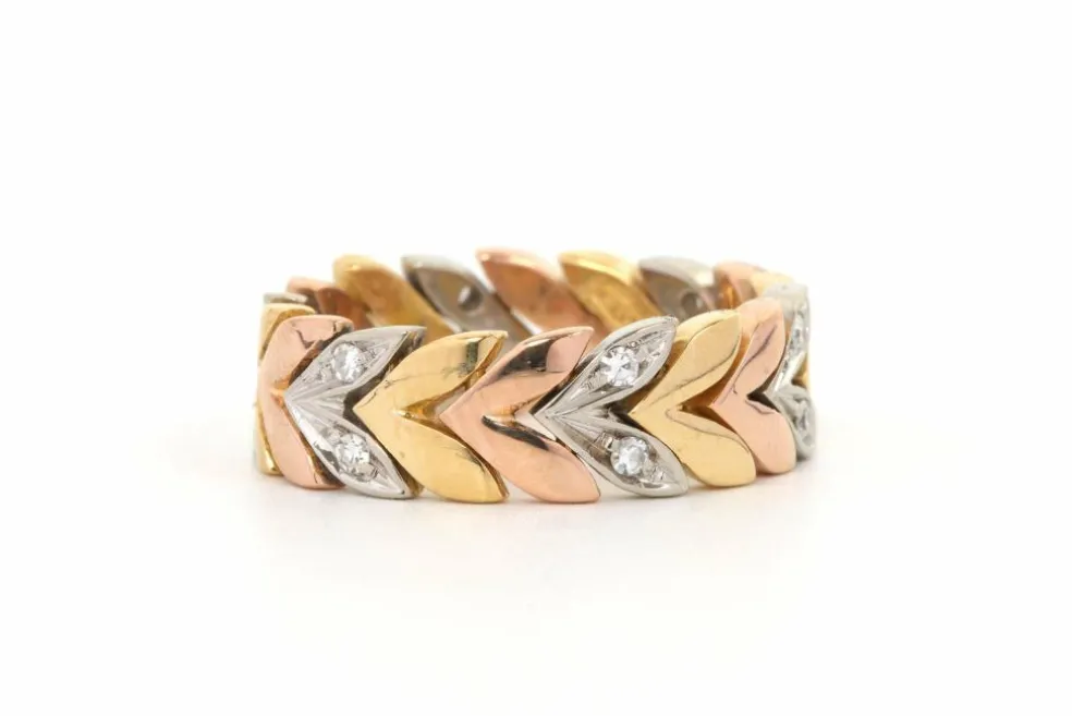 Bague contemporaine en or jaune, blanc et rose 18 carats sertie de diamants
