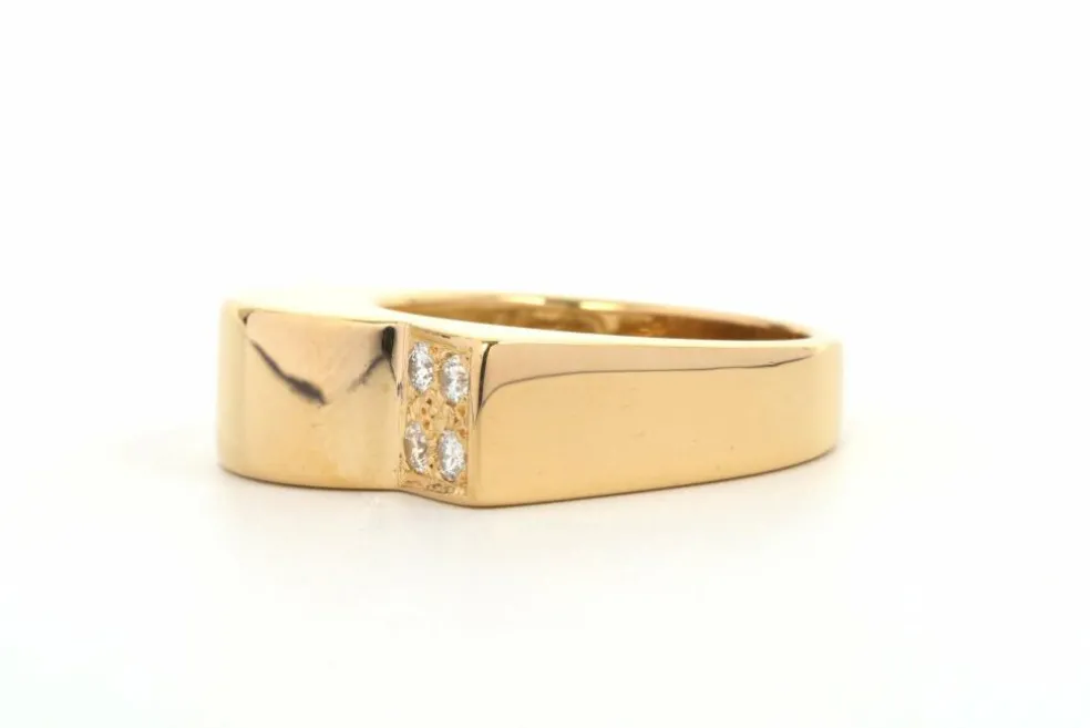 Bague contemporaine en or jaune 18 carats sertie de diamants
