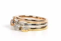 Bague contemporaine en or jaune, blanc et rose 18 carats sertie de diamants