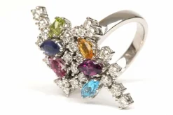 Bague contemporaine en or blanc, pierres multiples, diamants