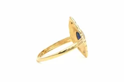 Bague contemporaine en or jaune 18 carats sertie d'un saphir et de diamants