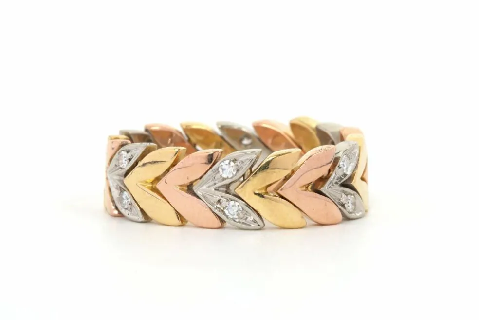 Bague contemporaine en or jaune, blanc et rose 18 carats sertie de diamants