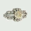 Bague contemporaine en platine et diamants