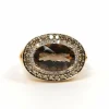 Bague contemporaine or jaune, quartz fumé, diamants blancs et bruns taille brillant