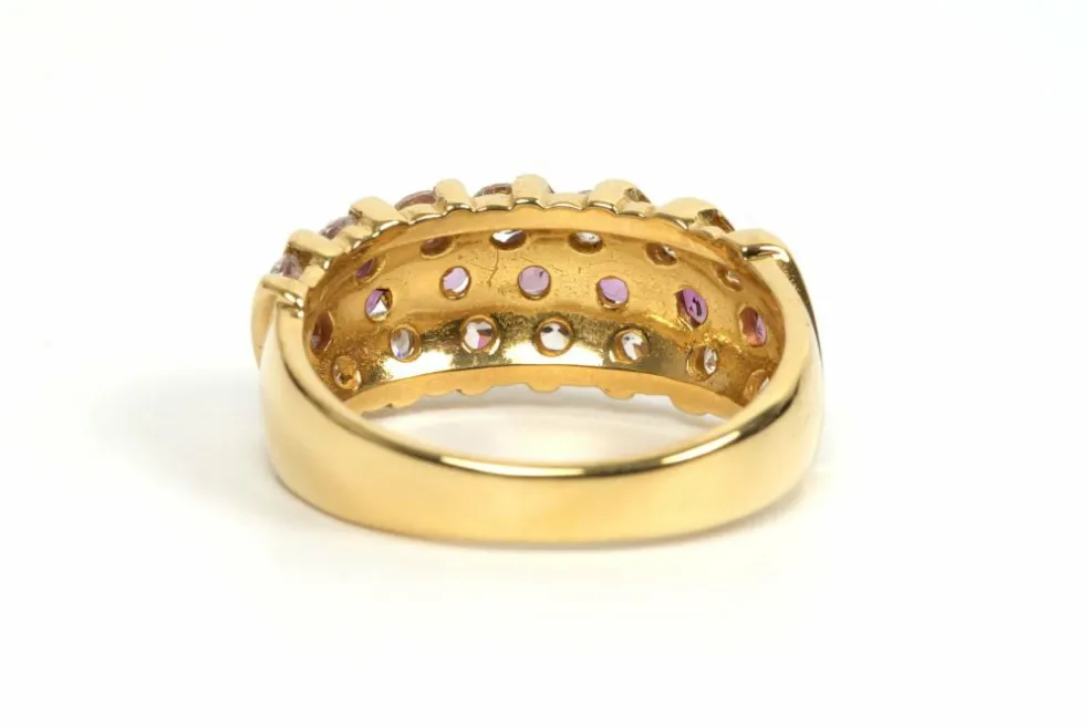 Bague contemporaine or jaune, rubis, diamants
