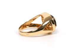 Bague contemporaine or jaune, quartz fumé, diamants blancs et bruns taille brillant