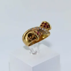 Bague croisée noeud diamants et rubis