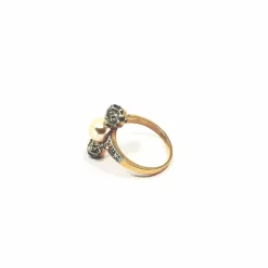 Bague début XXème siècle Or, perle et diamants