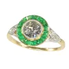 Bague de fiançailles Art Déco 1920 avec diamants et émeraude