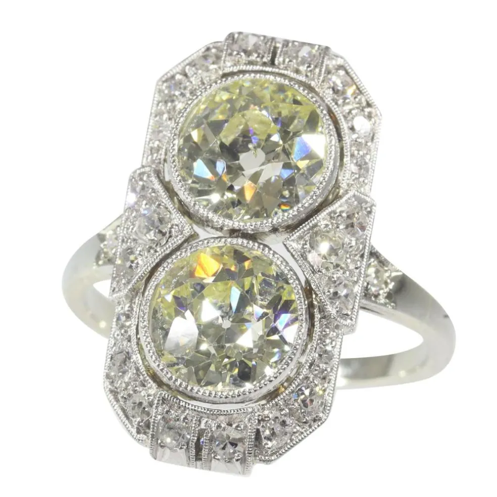 Bague de fiançailles Art Déco avec diamants