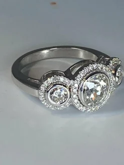 Bague de fiançailles, diamants