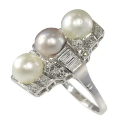 Bague de fiançailles diamant et perle