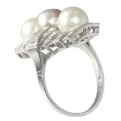 Bague de fiançailles diamant et perle
