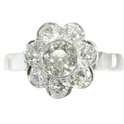 Bague de fiançailles en diamant