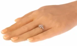 Bague de fiançailles en diamant