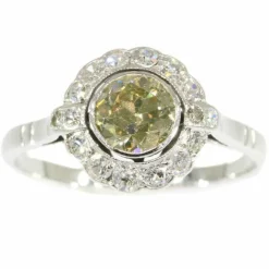 Bague de fiançailles en diamant