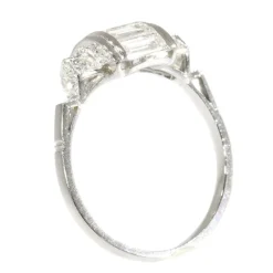 Bague de fiançailles en diamant