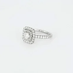 Bague de fiançailles or blanc diamants