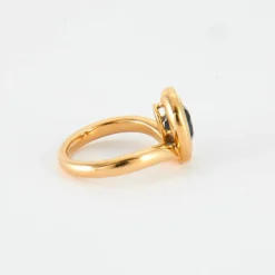 Bague de fiançailles or jaune et saphir Ceylan