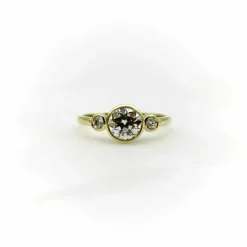 Bague de fiançailles trilogie en or et diamants