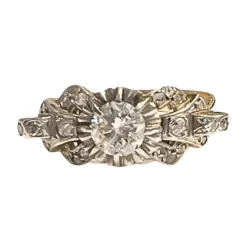 Bague de style ART DECO en or et platine vues avec diamants