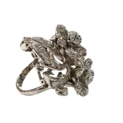 BAGUE DE STYLE RÉTRO EN OR 18 KT DE LA PÉRIODE 1940-1945 AVEC DIAMANTS