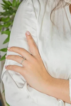 Bague Demi alliance Or blanc Diamant
