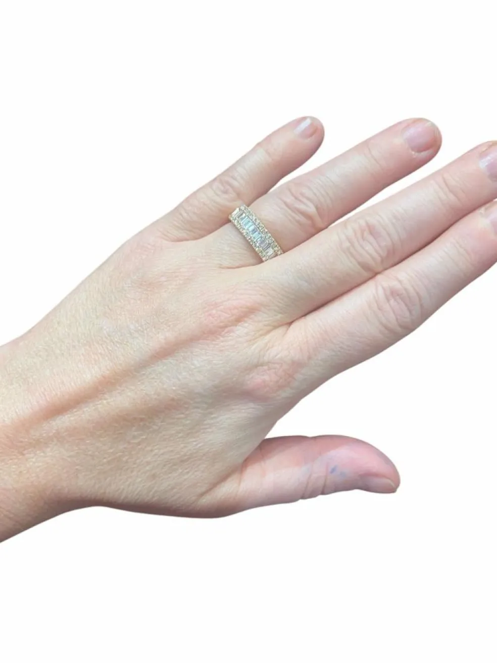 Bague demi-alliance or jaune, diamants baguette, pavage