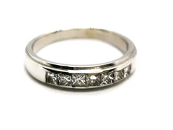 Bague Demie alliance Or blanc Diamant