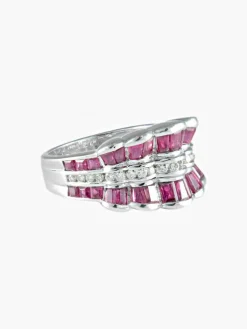 Bague dentelles rubis baguette diamants or blanc