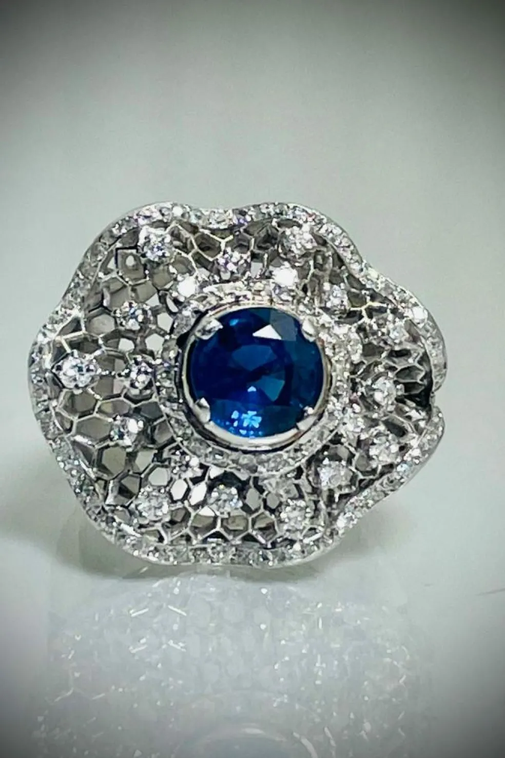 Bague Dentelles Saphir et Diamants 1950