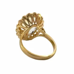 Bague design Art Déco contemporaine en or jaune, diamants et aigue-marine