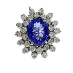 Bague design contemporaine en or avec diamants et tanzanite