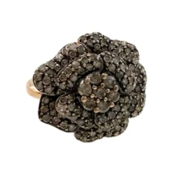 Bague design contemporaine en or et argent avec diamants