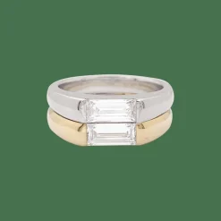 Bague deux ors, diamants baguette.