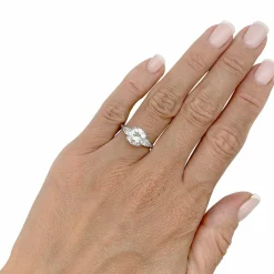 Bague diamant 2 carats, platine.