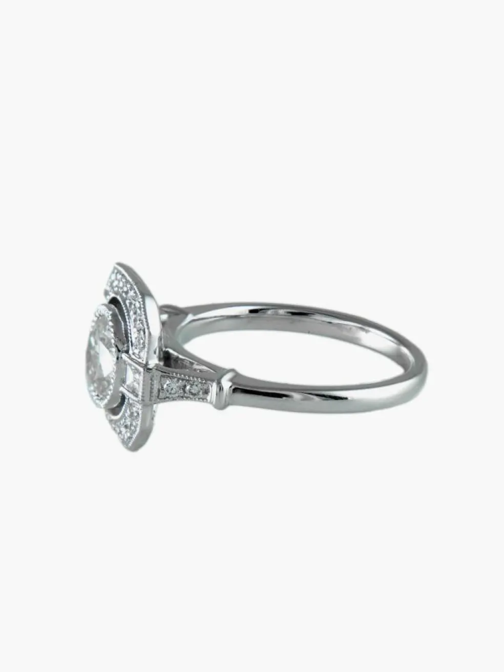 Bague Diamant 1.01ct, pavage diamant 0.43ct, or blanc 18ct, esprit Art Déco, bague carrée