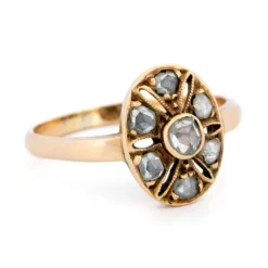 Bague diamant de forme ovale