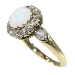 Bague diamant et opale